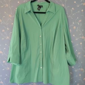 Maggie Barnes size 3x Button down stretch green